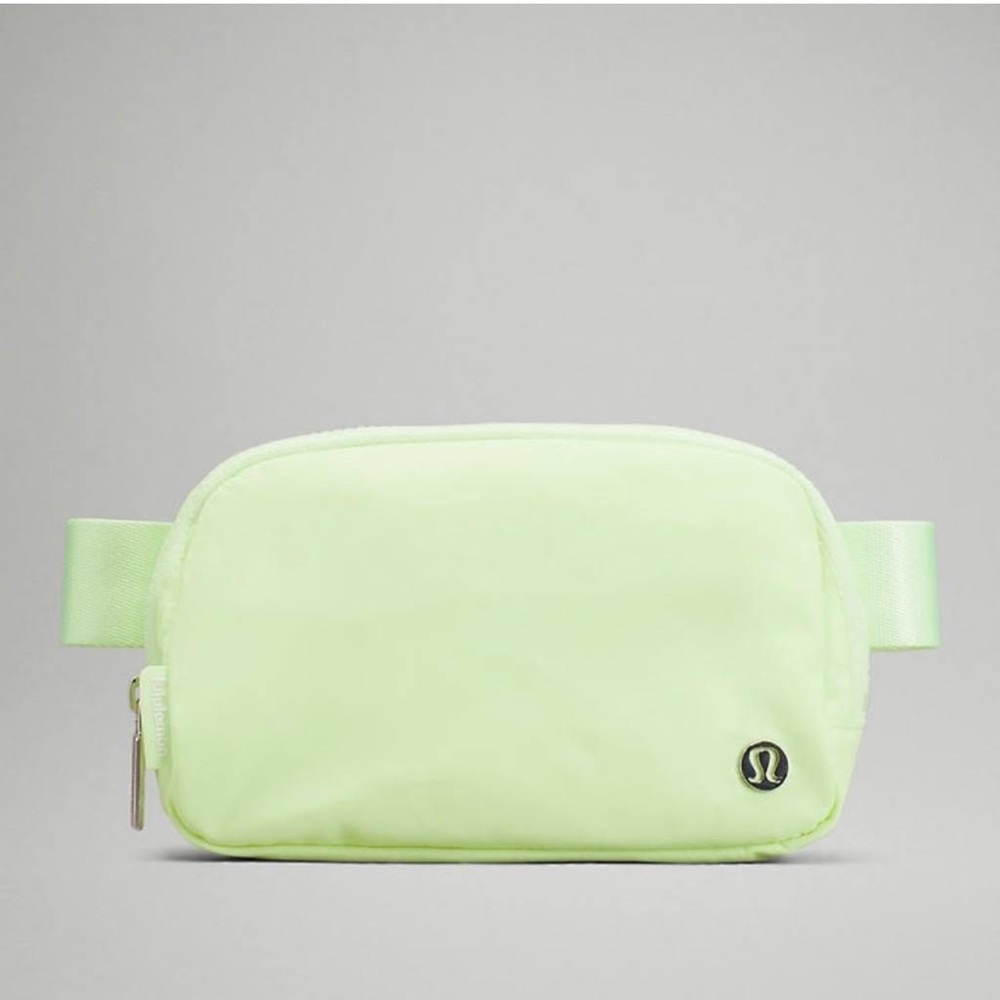 NWT FADED ZAP Everywhere Belt Bag - Lululemon